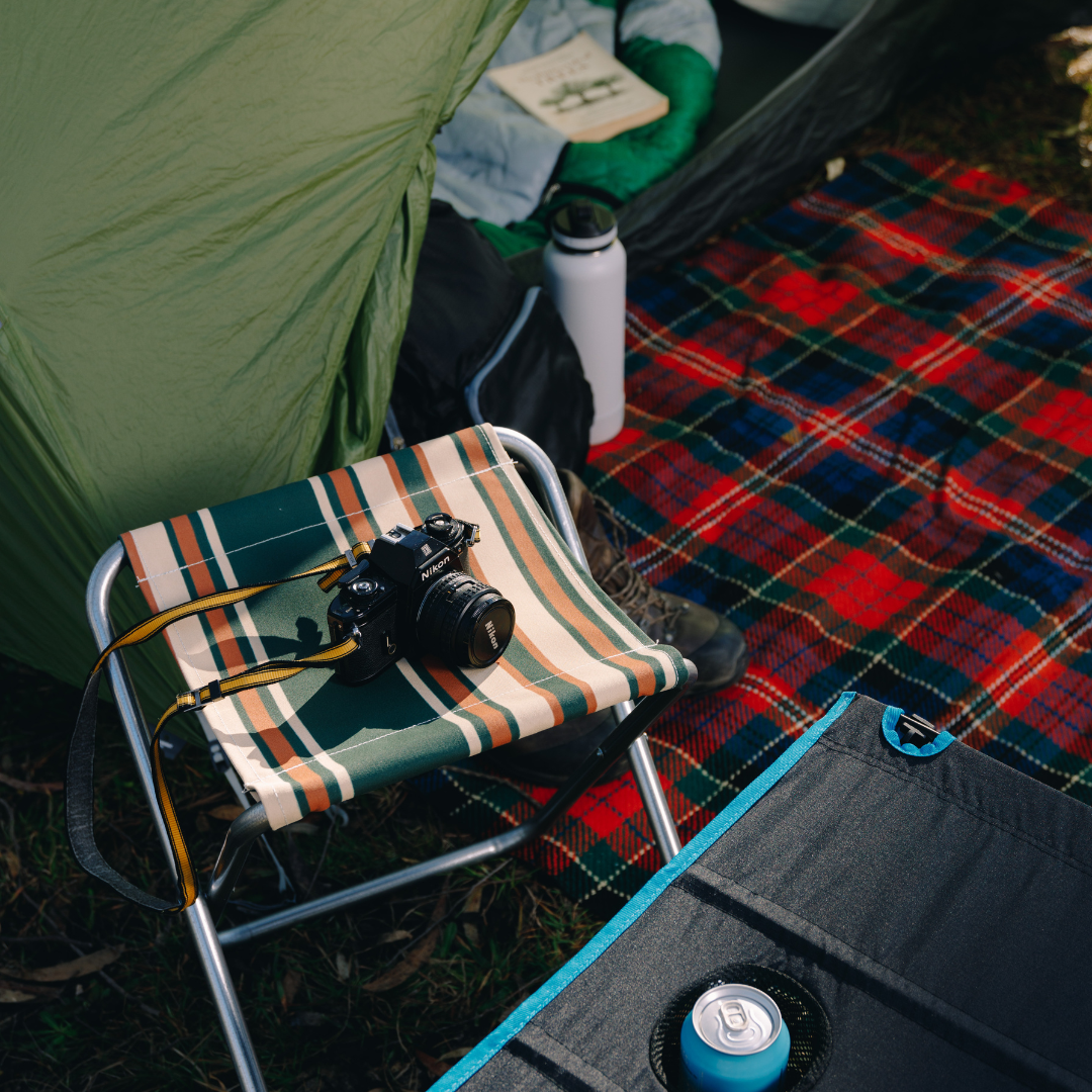 SUPEX SMALL HOOP LEG STOOL