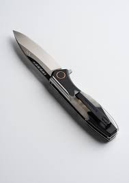 Koi "Max" The Magpie Magnacut Steel Folder